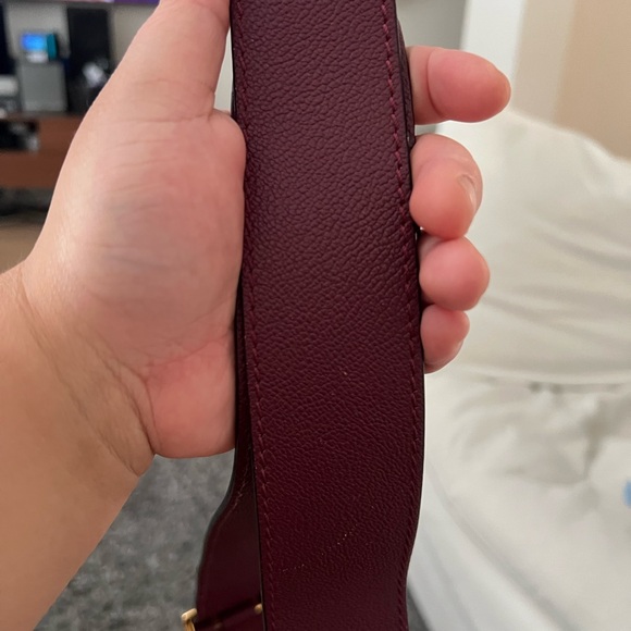 Burberry Burgundy Leather And House Check
Canvas Helmsley Crossbody Bag - Picture 8 of 10